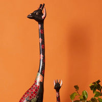 Batik Giraffe Statue Set