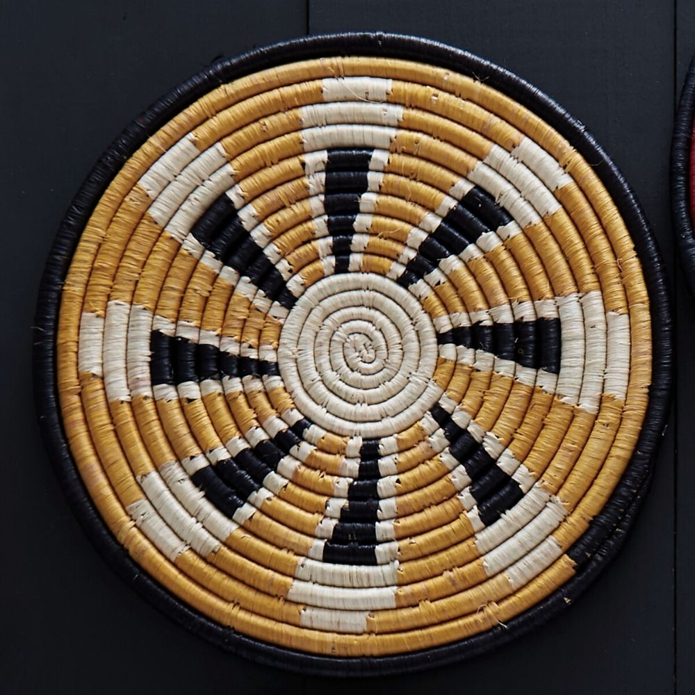 Trivets for Hot Dishes, Hot Pots and Pans, Thick Heat Resistant Large Coasters for Kitchen, Hot Pads, Kitchen Essentials, Kitchen Decor for Table & Countertop | Colorful Woven Trivets Set, 8", African