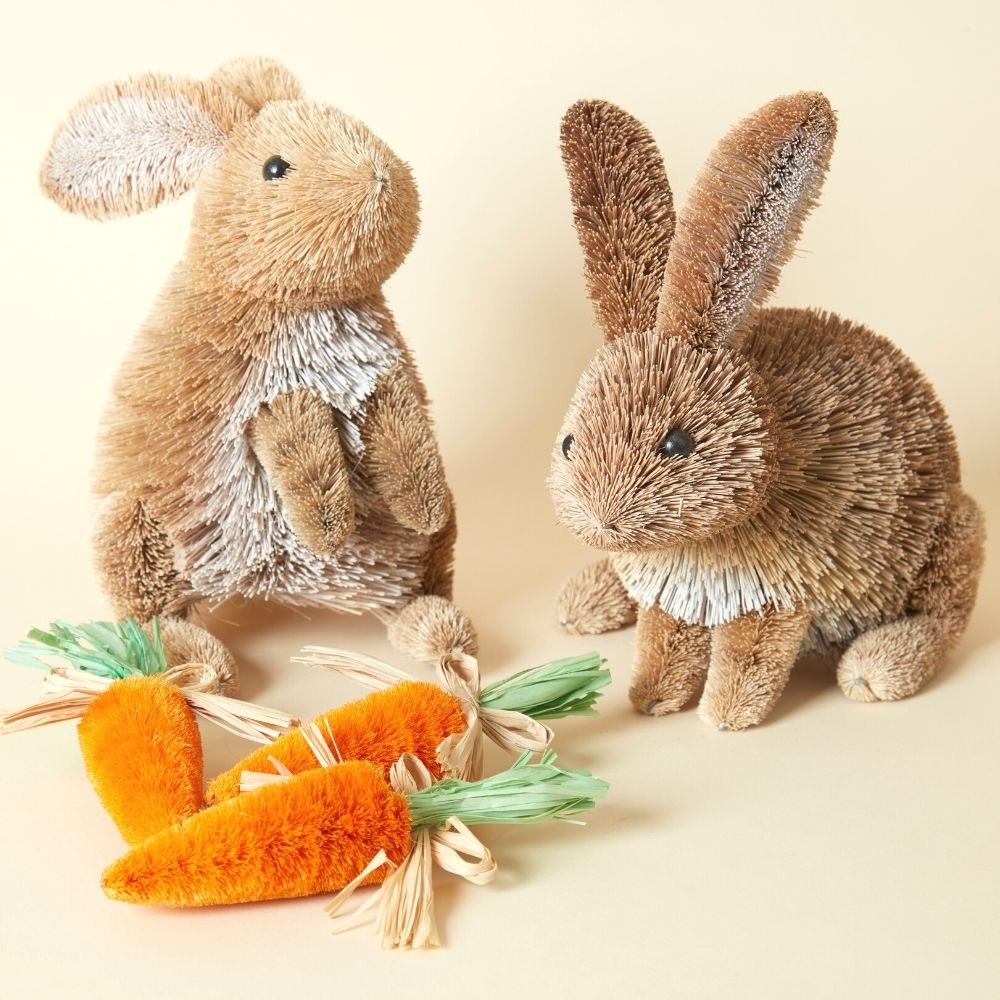 Sitting Easter Bunny Carrots Set of 4