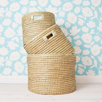 16" Small Storage Natural Grass Lid Basket