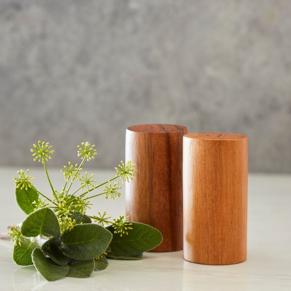 Kayu Wood Salt Pepper Shakers