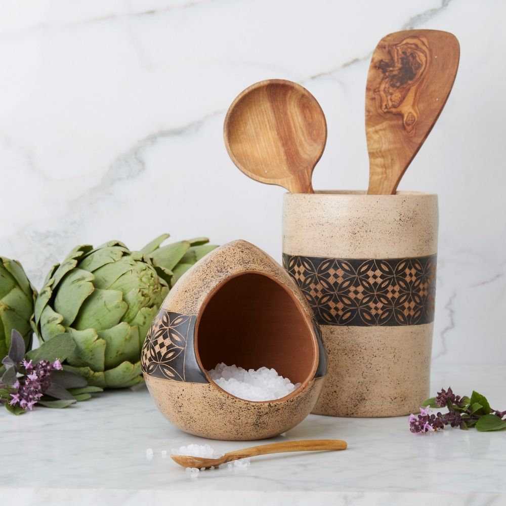 Cream Black Petal Terracotta Utensil Holder