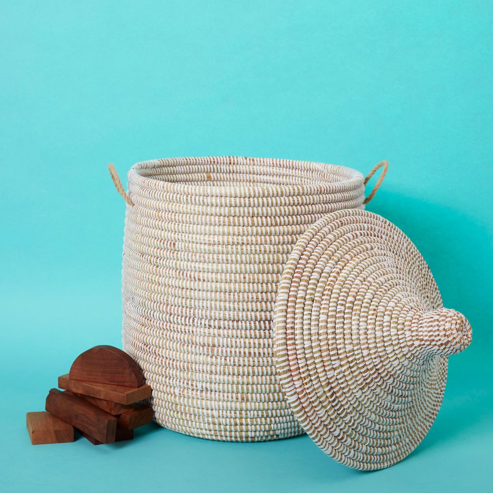 Decorative Wicker Basket with Lid & Handles, Clothes Hamper, Nursery Basket, Toy Storage, African Basket, Hood Lid, White, Small Size