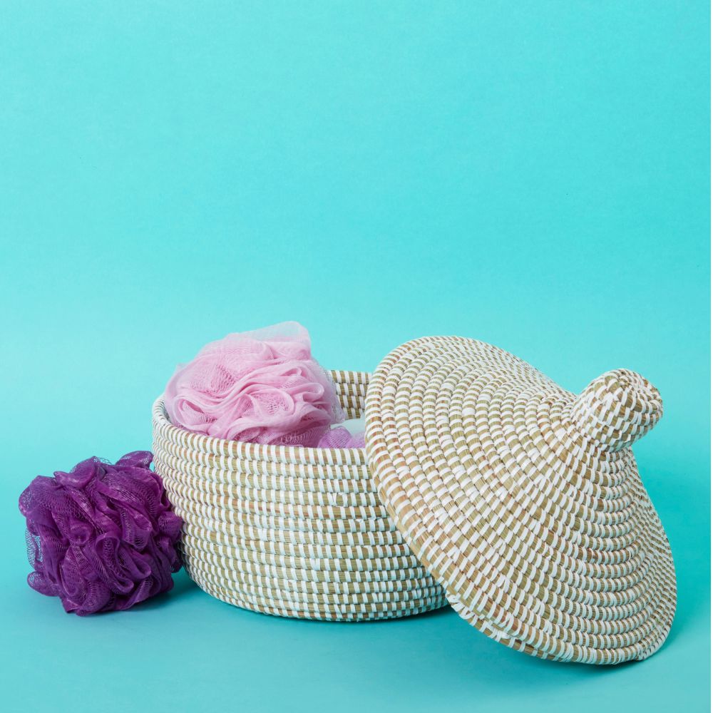 Decorative Wicker Storage for Living Room, Mini Shelf Baskets, Entryway Keys Dish, Coffee Table Remotes Bin,  African Woven, Hood Lid, White