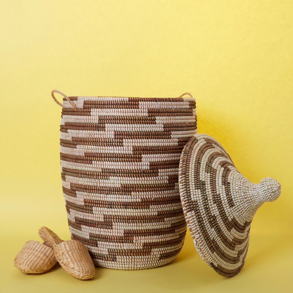 Decorative Wicker Basket with Lid & Handles, Laundry Hamper, Blanket Storage, Toy Bin, African Woven, Hood Lid, White Brown, Medium Size