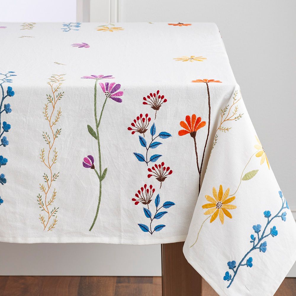 Spring Floral Embroidery Tablecloth