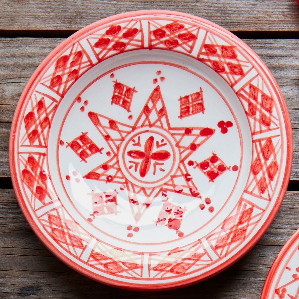 Red Arabesque Ceramic Salad Plates Set