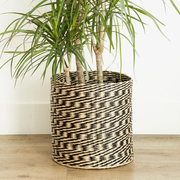 14" Small Spiral Seagrass Planter Shelf Basket